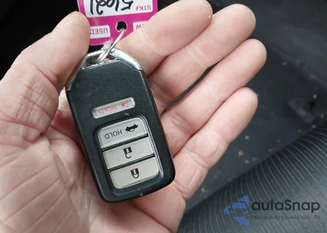 2021 Honda Accord Lx z USA, uszkodzony, nr VIN 1HGCV1F16MA119421